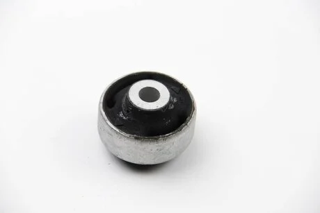 Сайлентблок AUDI/SEAT/SKODA/VW A1/A3/Q3/Leon/Octavia/Caddy/Golf "F "98>> LEMFORDER 21113 01