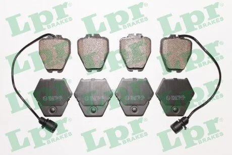 Дисковые тормозные колодки LPR 05P1767
