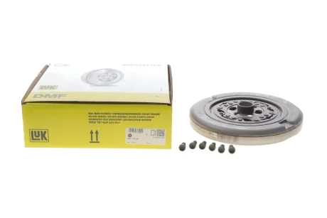 KO┼üO DWUMASOWE SKODA OCTAVIA 1.4 20- LuK 415111107 (фото 1)