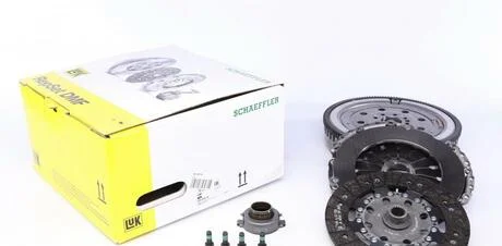 Комплект сцепления DMF LuK 600 0050 00