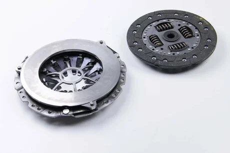 Комплект сцепления Astra H/Meriva 1.6 i 03- (210mm) LuK 621 3030 09