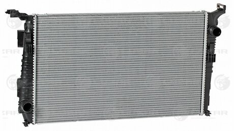 Радиатор охлаждения Duster 1.5 (10-) МКПП LUZAR LRc 0950