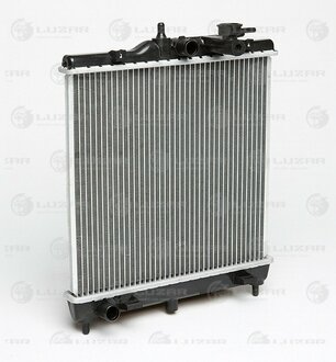Радиатор охлаждения Picanto 1.1 (04-) АКПП (алюм) LUZAR LRc KIPc04200 (фото 1)