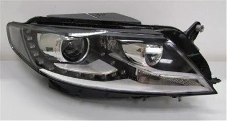 Фара Прав (D3S/H7/LED, автоматична, без привода, колір повороту: помаранчевий) VW CC B7 11.11-12.16 MAGNETI MARELLI 711307024177