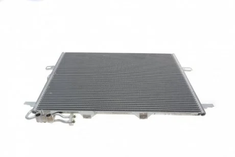 Радиатор кондиционера MAHLE / KNECHT AC 318 000S