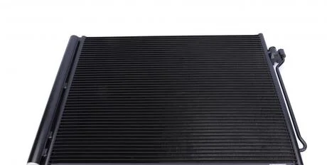 Радиатор кондиционера MAHLE / KNECHT AC463000S