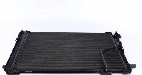 Радиатор кондиционера MAHLE / KNECHT AC786000S