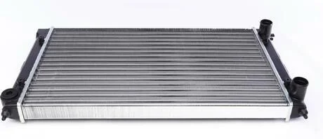 Радиатор 525 mm AUDI/VW 80,Caddy,Golf,Jetta 1,3-1,8 -92/SEAT Toledo 1,6i 91-99 MAHLE / KNECHT CR340001S