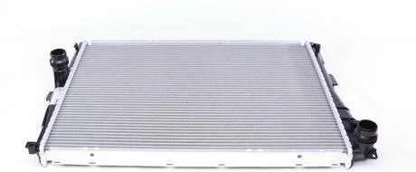 Радиатор охлаждения двигателя MAHLE / KNECHT CR 455 000S
