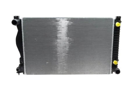 Радиатор 675 mm Audi A6 4F2 2.4-3.2 MAHLE / KNECHT CR789000S