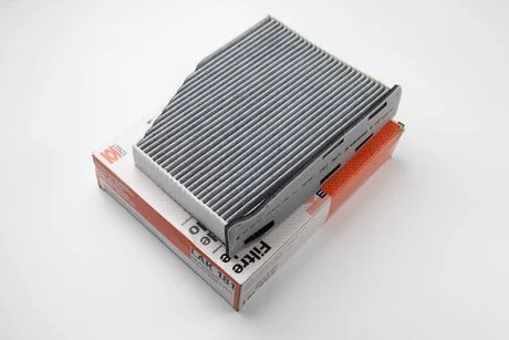 Фильтр салонный Mahle MAHLE / KNECHT LAK181