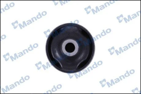 Сайлентблок важеля MANDO DCC010241