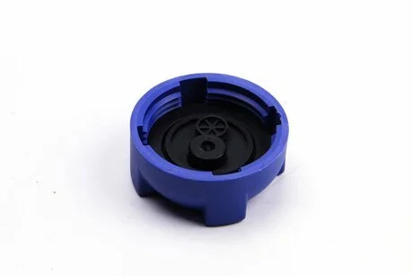 Крышка расшир.бачка радиатора LT 2.4D/TD Metalcaucho 03574