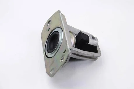 Опора двигателя Renault Trafic 1.9, 2.0 (01-) Metalcaucho 04453