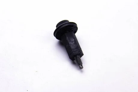 Фіксатор кришки двигуна PSA Berlingo/Partner 2.0HDI Metalcaucho 04479