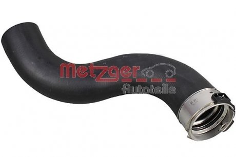 Патрубок интеркулера Renault Megane III/Scenic III 1.9 dCi 08- METZGER 2400833