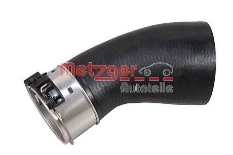 Патрубок інтеркулера BMW 1 (F40)/2 (F44-F46)/X1 (F48)/X2 (F39) 1.2-2.0D 13- METZGER 2401015