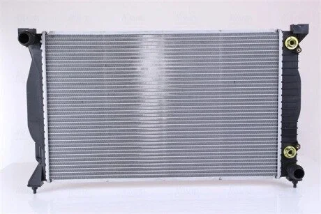 Радіатор охолоджування NISSENS 60300A