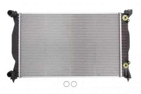 Радиатор охлаждения AUDI, SEAT NISSENS 60305A (фото 1)