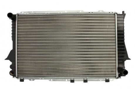 Радиатор охлаждения двигателя NISSENS 60459