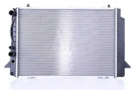 Радіатор, охолодження двигуна NISSENS 60466A