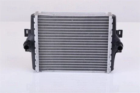 Радіатор NISSENS 606270