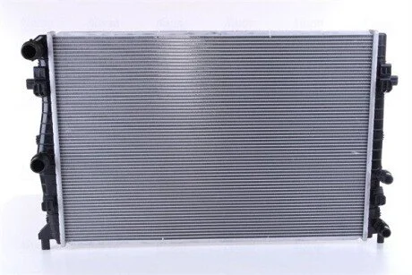 Радиатор NISSENS 606723