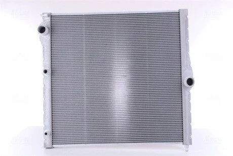 Радиатор NISSENS 60827