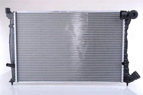 Радиатор NISSENS 61338A