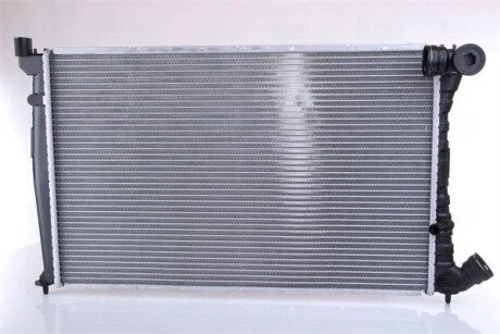 Радіатор охолодження NISSENS 61349A