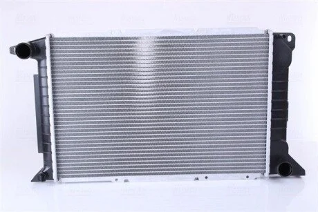 Радиатор NISSENS 62080A