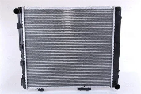 Радіатор NISSENS 62697A