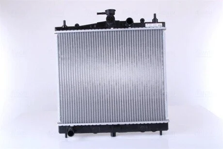 Радiатор NISSENS 62902A
