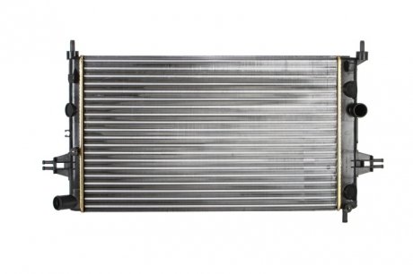 Радиатор охлаждения двигателя NISSENS 630041 (фото 1)