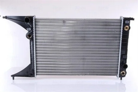 Радиатор охлаждения NISSENS 63071