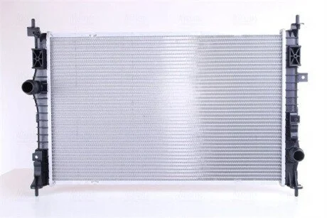 Радіатор NISSENS 636042