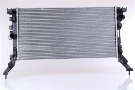 Радиатор NISSENS 637619