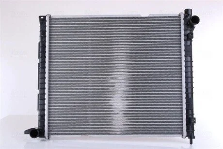 Радиатор NISSENS 64300A