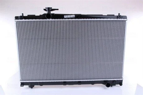 Радіатор, охолодження двигуна NISSENS 64670A