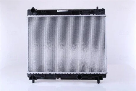 Радиатор NISSENS 64676A