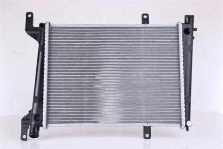 Радіатор, охолодження двигуна NISSENS 65561A
