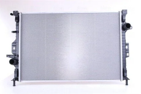 Радиатор охлаждения FORD KUGA (08-)/ MONDEO (07-) NISSENS 66857