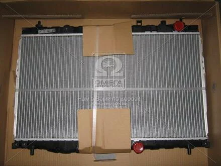 Радиатор охлаждения HYUNDAI TRAJET (FO) (99-) 2.0-2.7 NISSENS 67032