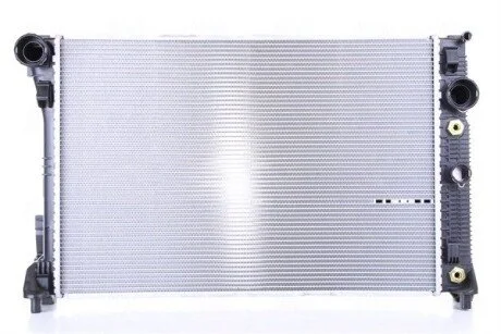 Радиатор NISSENS 67101
