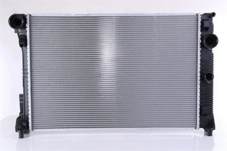 Радіатор NISSENS 67163