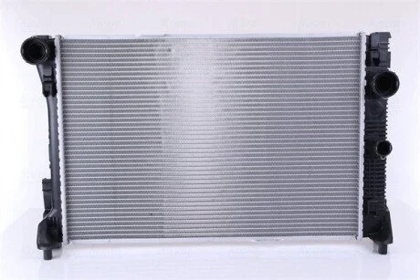 Радіатор NISSENS 67164