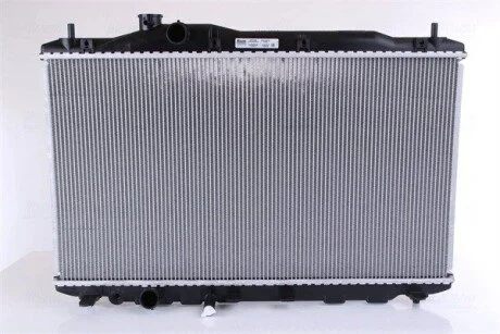 Радіатор, охолодження двигуна NISSENS 68134A