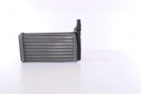 Радіатор пічки NISSENS 70011