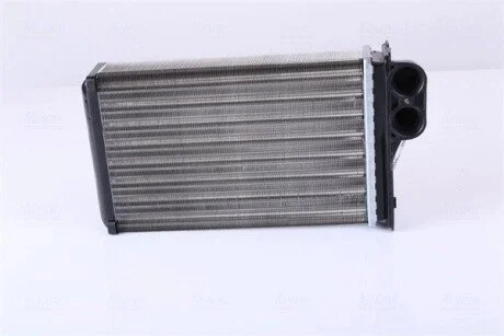 Радиатор печки NISSENS 72946