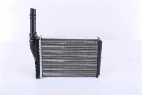 Радиатор отопления NISSENS 73258